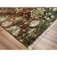 Load image into Gallery viewer, 9'1"x11'10" Green With Pop Of Red, Abrash, Salt And Pepper, Persian Mahal Design, Soft 100% Wool, Hand Knotted, Oriental Rug FWR475818