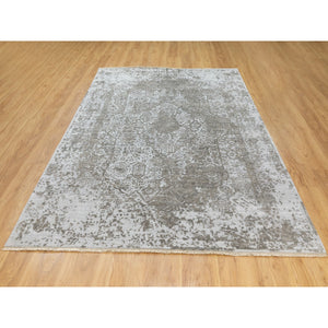 6'x9' Grey Broken Persian Design Wool And Pure Silk Hand Knotted Oriental Rug FWR372342