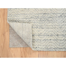 Load image into Gallery viewer, 2&#39;6&quot;x6&#39; Beige, Hand Loomed Variegated Textured Modern Design, Organic Wool, Runner Oriental Rug FWR389040