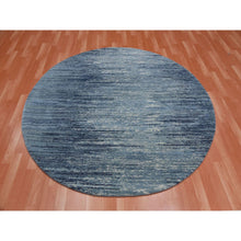Load image into Gallery viewer, 9&#39;x9&#39; Blue Oceanic Pure Wool Horizontal Ombre Design Round Hand Knotted Oriental Rug FWR400218