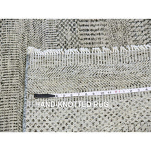 Load image into Gallery viewer, 4&#39;2&quot;x6&#39;1&quot; Solid Gray, 100% Undyed Wool, Modern Hand Knotted Grass Design, Tone on Tone, Oriental Rug FWR477456