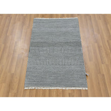Load image into Gallery viewer, 2&#39;2&quot;x3&#39;3&quot; Metallic Gray, Natural Dyed Wool, Modern Grass Design, Hand Knotted, Tone on Tone, Mat Oriental Rug FWR477834