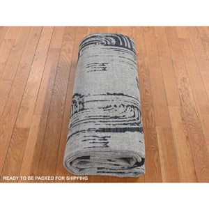 8'9"x12'2" Goose Gray, THE CANE Design, Pure Silk with Textured Wool, Hand Knotted, Oriental Rug FWR522702