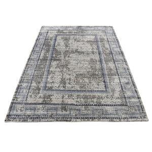 5'2"x6'10" Timberwolf Gray, Silken, Roman Mosaic Design, Hand Knotted, Oriental Rug FWR523062