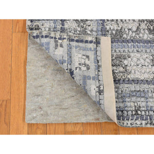 5'2"x6'10" Timberwolf Gray, Silken, Roman Mosaic Design, Hand Knotted, Oriental Rug FWR523062