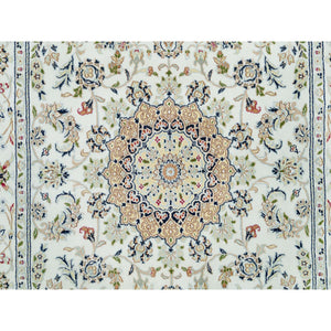 5'x8' Powder White, Hand Knotted, Nain with Center Medallion Flower Design, 250 KPSI, Natural Wool, Oriental Rug FWR540090