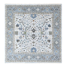Load image into Gallery viewer, fine wool rugs