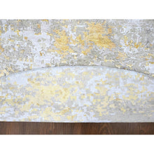 Load image into Gallery viewer, 7&#39;9&#39;x7&#39;9&quot; Beige With Gold, Abstract Design, Wool And Silk, Hi-low Pile, Hand Knotted, Round, Oriental Rug FWR61212
