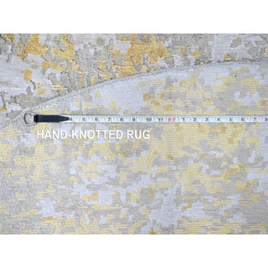 7'9"x7'9" Cascading White, Washed Out Peshawar with Heriz All Over Design, High Mountain Wool, Densely Woven, Hand Knotted, Round, Oriental Rug FWR538776