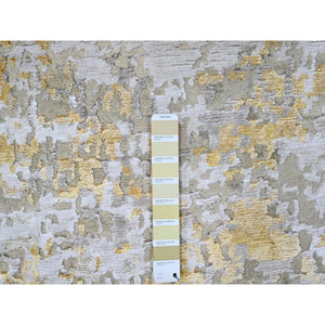 6'x6' Beige with Gold, Wool and Silk, Abstract Design, Hi-Low Pile, Hand Knotted, Round, Oriental Rug FWR61218