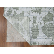 Load image into Gallery viewer, 6&#39;7&quot;x9&#39;6&quot; Sage Green, Hand Loomed, Modern Design, Wool and Plant Based Silk, Textured Pile, Oriental Rug FWR61692