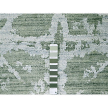 Load image into Gallery viewer, 6&#39;7&quot;x9&#39;6&quot; Sage Green, Hand Loomed, Modern Design, Wool and Plant Based Silk, Textured Pile, Oriental Rug FWR61692