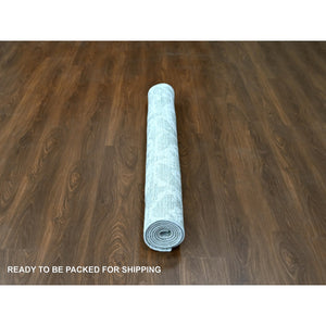 5'5"x7'5" Pistachio Green, Hand Loomed, Wool and Plant Based Silk, Textured Pile, Modern Design, Oriental Rug FWR61698