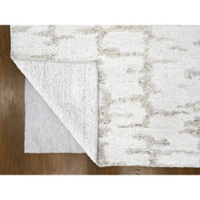 Load image into Gallery viewer, 9&#39;10&quot;x13&#39;10&quot; Bone White, Flat Weave With Pile, Modern Design, Hand Knotted, 100% Wool, Oriental Rug FWR61752