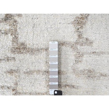 Load image into Gallery viewer, 9&#39;10&quot;x13&#39;10&quot; Bone White, Flat Weave With Pile, Modern Design, Hand Knotted, 100% Wool, Oriental Rug FWR61752