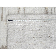 Load image into Gallery viewer, 9&#39;10&quot;x13&#39;10&quot; Bone White, Flat Weave With Pile, Modern Design, Hand Knotted, 100% Wool, Oriental Rug FWR61752