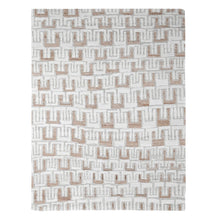 Load image into Gallery viewer, fine wool rugs