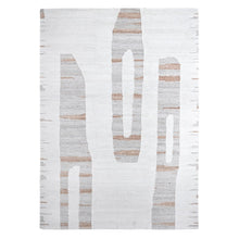 Load image into Gallery viewer, fine wool rugs