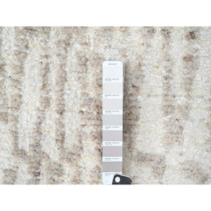 2'x3' Chiffon White, Minimalist Swedish Design, Hand Knotted, Natural Wool, Sample, Mat, Oriental Rug FWR62064