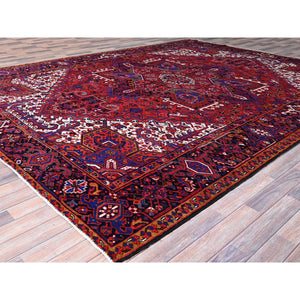10'x12'9" Goji Berry Red With Large Centre Medallion, 100% Wool, Hand Knotted, Tribal Weaving, Clean, Ends And Sides Secured, Good Condition, Persian Heriz Vintage Oriental Rug FWR660