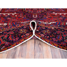 Load image into Gallery viewer, 10&#39;x12&#39;9&quot; Goji Berry Red With Large Centre Medallion, 100% Wool, Hand Knotted, Tribal Weaving, Clean, Ends And Sides Secured, Good Condition, Persian Heriz Vintage Oriental Rug FWR660