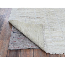 Load image into Gallery viewer, 3&#39;x5&#39; Alabaster White, Moroccan Weave With Grid Design, Tone On Tone, Undyed Natural Wool, Textured Pile, Hand Knotted, Oriental Rug FWR8292