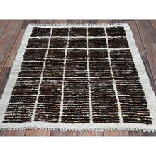 Load image into Gallery viewer, 2&#39;1&quot;x2&#39;7&quot; Chocolate Brown, Moroccan Weave with Grid Design, Textured Pile, Tone on Tone, Undyed Natural Wool, Hand Knotted, Sample, Mat, Oriental Rug FWR8328