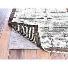 Load image into Gallery viewer, 2&#39;1&quot;x2&#39;8&quot; Daisy White, Moroccan Weave With Grid Design, Textured Pile, Tone On Tone, Undyed Natural Wool, Hand Knotted, Mat, Sample, Oriental Rug FWR8352