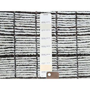 2'1"x3' Vista White, Moroccan Weave With Box Design, Tone On Tone, Textured Pile, Undyed Natural Wool, Hand Knotted, Sample, Mat, Oriental Rug FWR8358