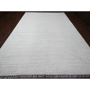 9'10"x14'1" Pearl White, Moroccan Weave, Tone On Tone, Intricate Diamond Pattern, Hand Knotted, 100% Wool, Oriental Rug FWR120480