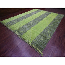 Load image into Gallery viewer, 11&#39;7&quot;x14&#39;8&quot; Shades Of Green, Modernistic Swedish Design And Weave, Criss Cross Pattern, 100% Wool, Hand Knotted, Oriental Rug FWR120900