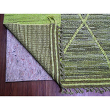 Load image into Gallery viewer, 11&#39;7&quot;x14&#39;8&quot; Shades Of Green, Modernistic Swedish Design And Weave, Criss Cross Pattern, 100% Wool, Hand Knotted, Oriental Rug FWR120900