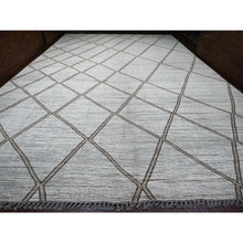 Load image into Gallery viewer, 15&#39;9&quot;x23&#39;5&quot; Whisper White, Moroccan Weave With Geometric Pattern, Textured Wool, Hand Knotted, Palace Size, Oriental Rug FWR121392