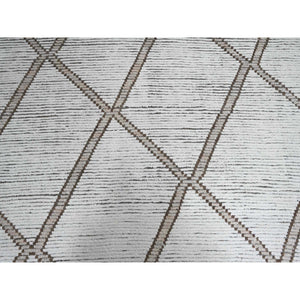 15'9"x23'5" Whisper White, Moroccan Weave with Geometric Pattern, Textured Wool, Hand Knotted, Palace Size, Oriental Rug FWR121392