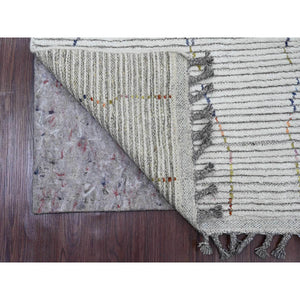2'6"x10'6" Oyster White, Hand Knotted, Moroccan Weave with Geometric Serrated Line Design, Textured Pile, Soft Wool, Runner, Oriental Rug FWR121728