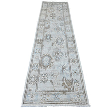 Load image into Gallery viewer, 2&#39;7&quot;x9&#39;9&quot; Misty Gray, Afghan Angora Oushak with All Over Leaf Design, Natural Dyes, Hand Knotted, Pure Wool, Runner, Oriental Rug FWR121806