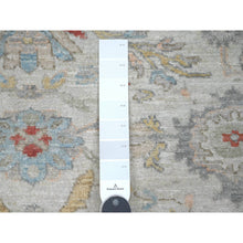 Load image into Gallery viewer, 6&#39;x6&#39; Chiffon White, Peshawar With Heriz All Over Design, High Mountain Wool, Densely Woven, Hand Knotted, Vegetable Dyes, Round, Oriental Rug FWR122058