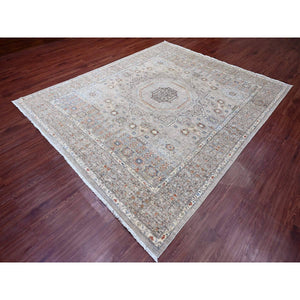 8'1"x10' Pastel Gray, 14th Century Mamluk Dynasty Pattern with Geometric Medallion Design, High Mountain Wool, Hand Knotted, Natural Dyes, Oriental Rug FWR122292