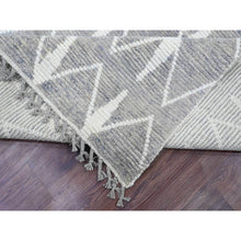 Load image into Gallery viewer, 9&#39;1&quot;x12&#39;4&quot; Spanish Gray, Moroccan Weave With Geometric Repetitive Pattern, Hand Knotted, Tone On Tone, Soft Wool, Textured Pile, Oriental Rug FWR122514