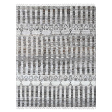 Load image into Gallery viewer, fine wool rugs