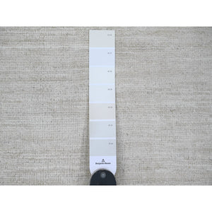 9'9"x13'6" Pearl White, Plain Solid Pattern, Hand Knotted, Hand Spun Ghazni Wool, Lush And Plush, Oriental Rug FWR123246