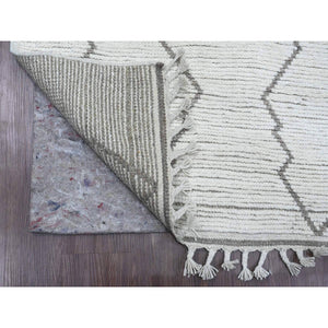 3'2"x15'4" Pearl White, Moroccan Weave with Serrated Pattern, Tone on Tone, Hand Knotted, Soft Wool, Textured Pile, XL Runner, Oriental Rug FWR123306