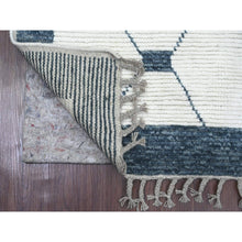 Load image into Gallery viewer, 2&#39;6&quot;x10&#39;4&quot; Daisy White, Moroccan Weave With Geometric Pattern, Hand Knotted, Tone On Tone, Soft Wool, Textured Pile, Runner, Oriental Rug FWR123312