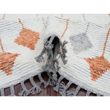 Load image into Gallery viewer, 12&#39;5&quot;x15&#39;2&quot; Alabaster White, Moroccan Weave With Flying Kite Design, Tone On Tone, Soft Wool, Hand Knotted, Textured Pile, Oversized, Oriental Rug FWR123360