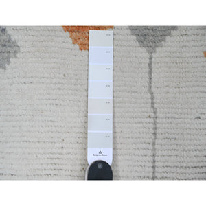 12'5"x15'2" Alabaster White, Moroccan Weave With Flying Kite Design, Tone On Tone, Soft Wool, Hand Knotted, Textured Pile, Oversized, Oriental Rug FWR123360