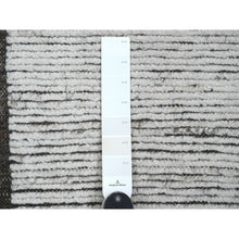 Load image into Gallery viewer, 6&#39;6&quot;x9&#39; Daisy White, Moroccan Weave With Maze Design, Geometric Pattern, Soft Wool, Hand Knotted, Tone On Tone, Textured Pile, Oriental Rug FWR124458