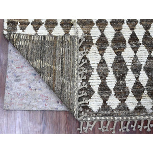 4'1"x5'6" Chocolate Brown, Moroccan Weave with Geometric Pattern, Soft Wool, Hand Knotted, Tone on Tone, Textured Pile, Oriental Rug FWR124470