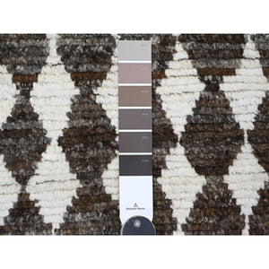 4'1"x5'6" Chocolate Brown, Moroccan Weave with Geometric Pattern, Soft Wool, Hand Knotted, Tone on Tone, Textured Pile, Oriental Rug FWR124470