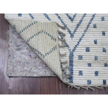Load image into Gallery viewer, 2&#39;5&quot;x10&#39;6&quot; Daisy White, Moroccan Weave with Geometric Pattern, Soft Wool, Hand Knotted, Tone on Tone, Textured Pile, Runner, Oriental Rug FWR124488