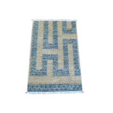Load image into Gallery viewer, fine wool rugs